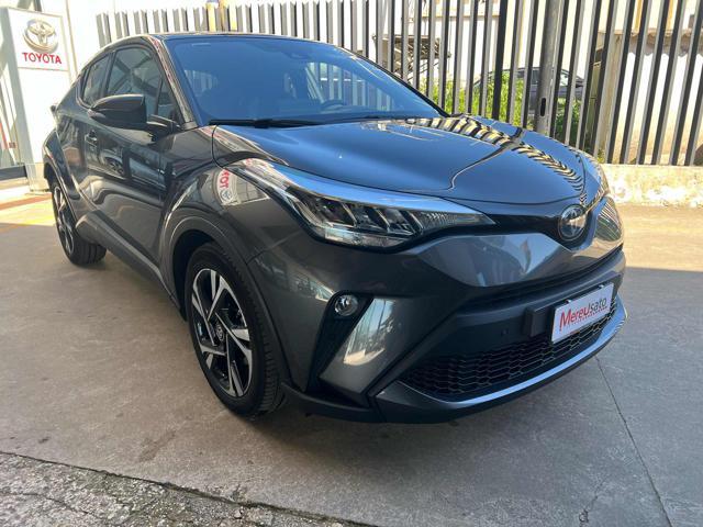 TOYOTA C-HR 2.0 Hybrid E-CVT Trend