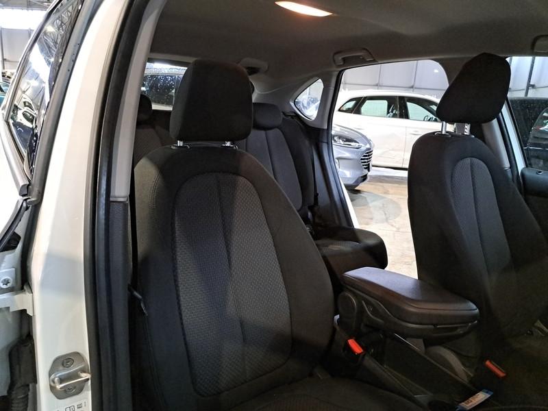 BMW 225 e ACTIVE TOURER iPerformance Business autom.