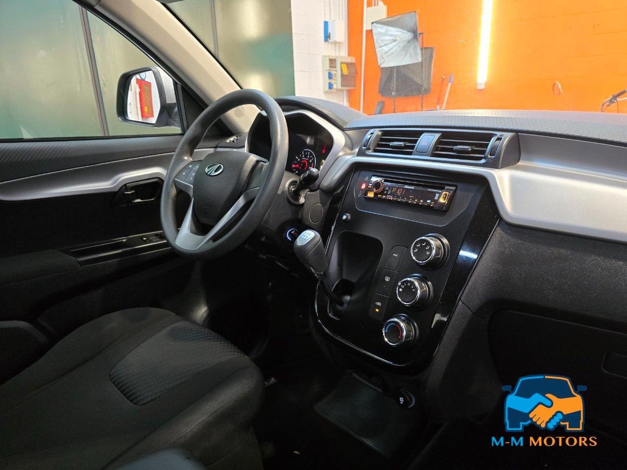 Mahindra KUV100 1.2 K6+