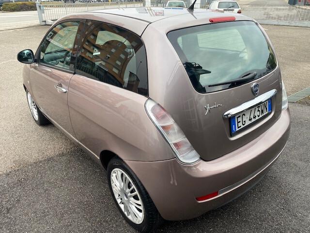 Lancia Ypsilon 1.2 69 CV OK Neopatentato