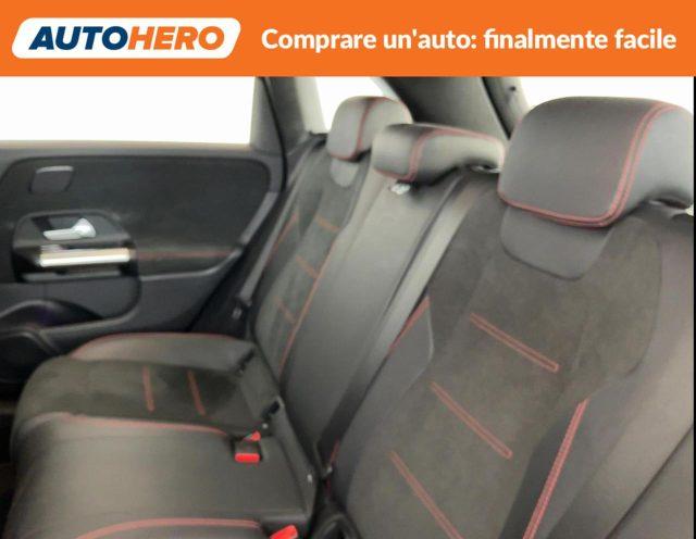 MERCEDES-BENZ B 180 Automatic AMG Line Premium