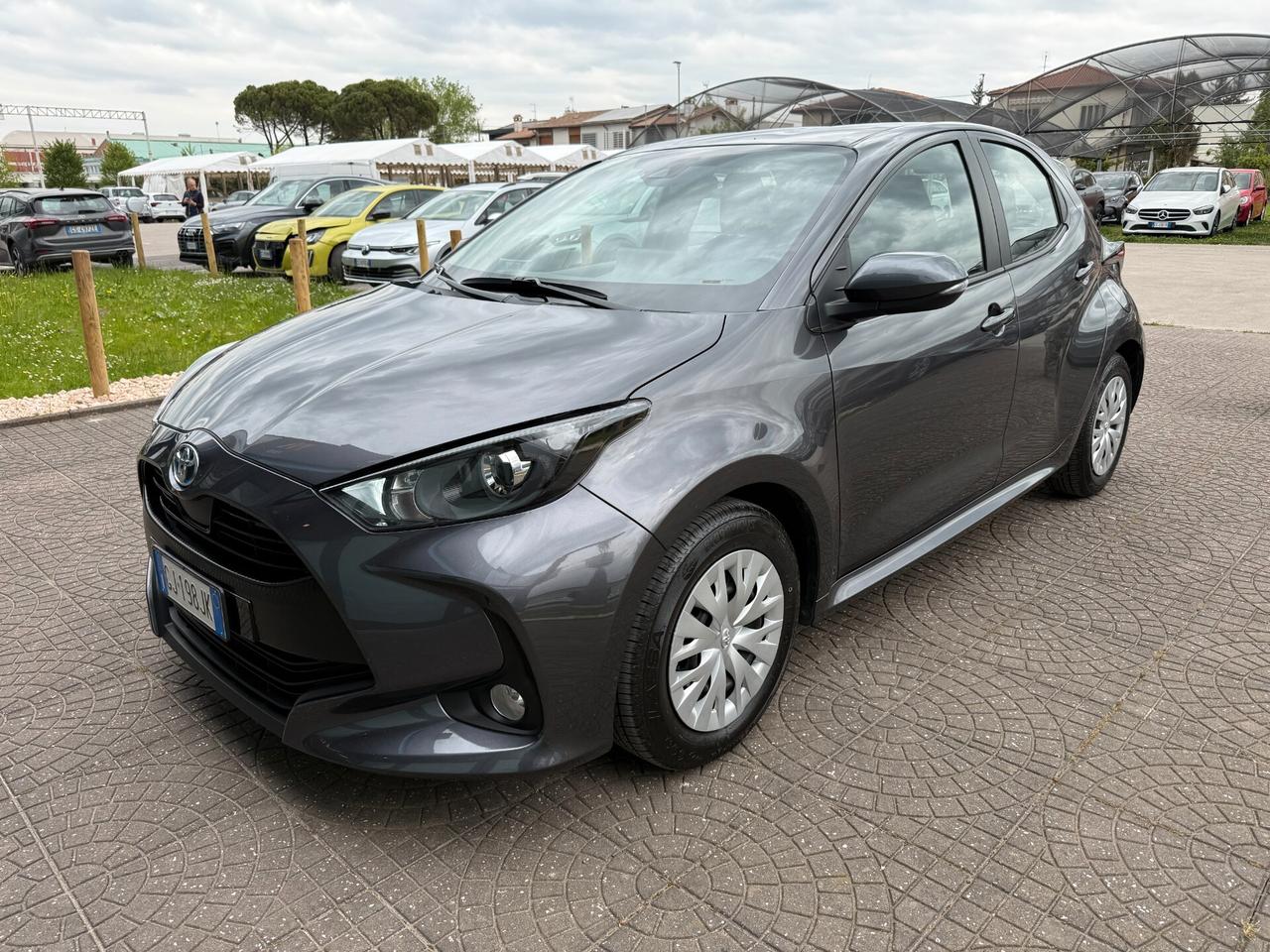 Toyota Yaris 1.5 Hybrid 5 porte Trend