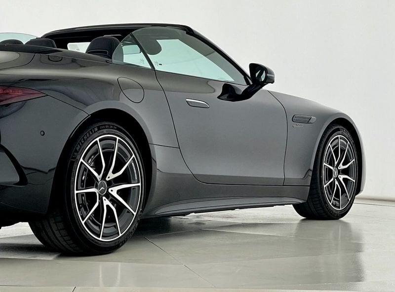 Mercedes-Benz SL 43 AMG Premium Plus