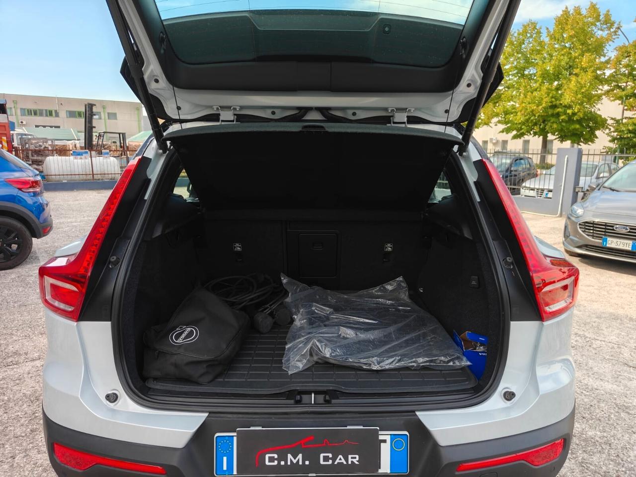 Volvo XC40 T5 Recharge Plug-in Hybrid automatico Plus Dark