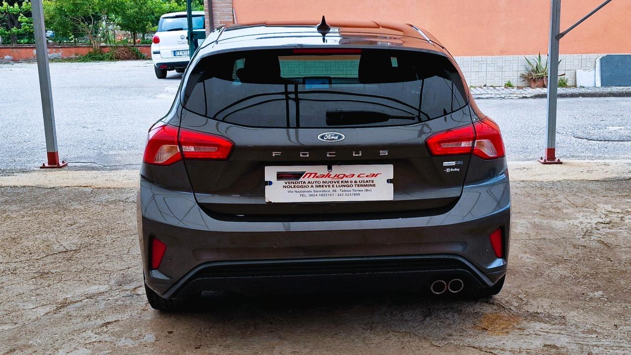 Ford Focus 1.0 EcoBoost Hybrid 125 CV 5p. ST-Line