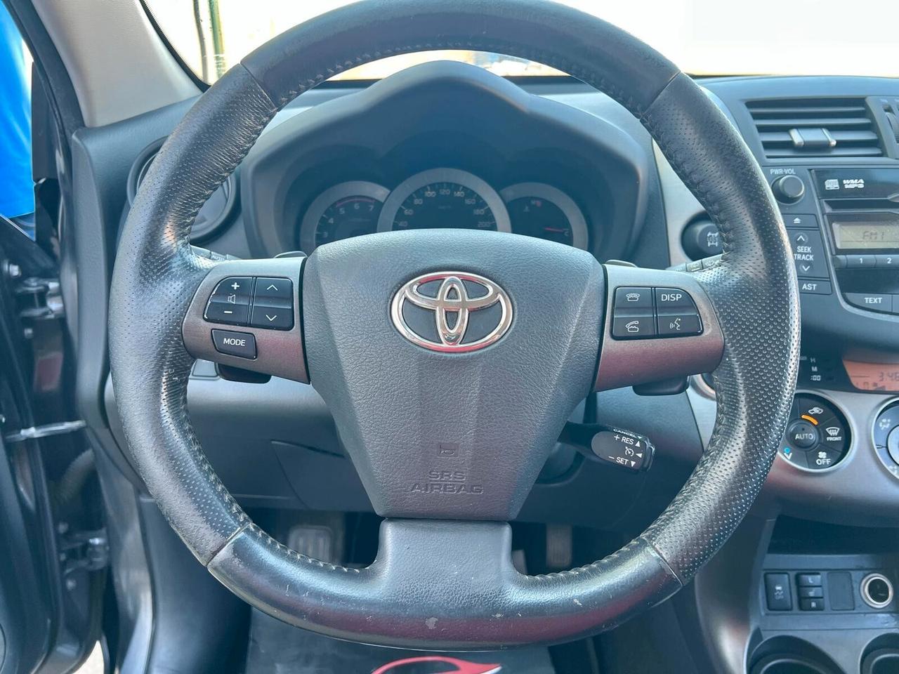 Toyota RAV 4 RAV4 2.2 D-4D 150 CV DPF Luxury