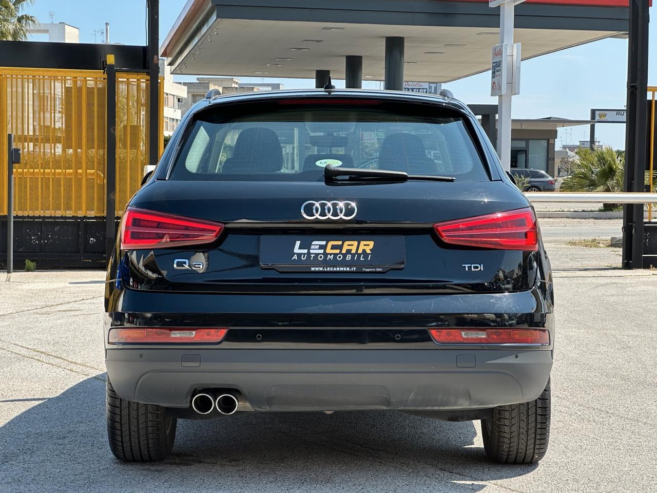 AUDI Q3 2.0 TDI 150 CV S-Tronic Business