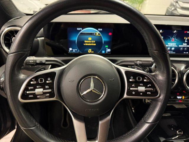 MERCEDES-BENZ A 180 d Automatic Sport