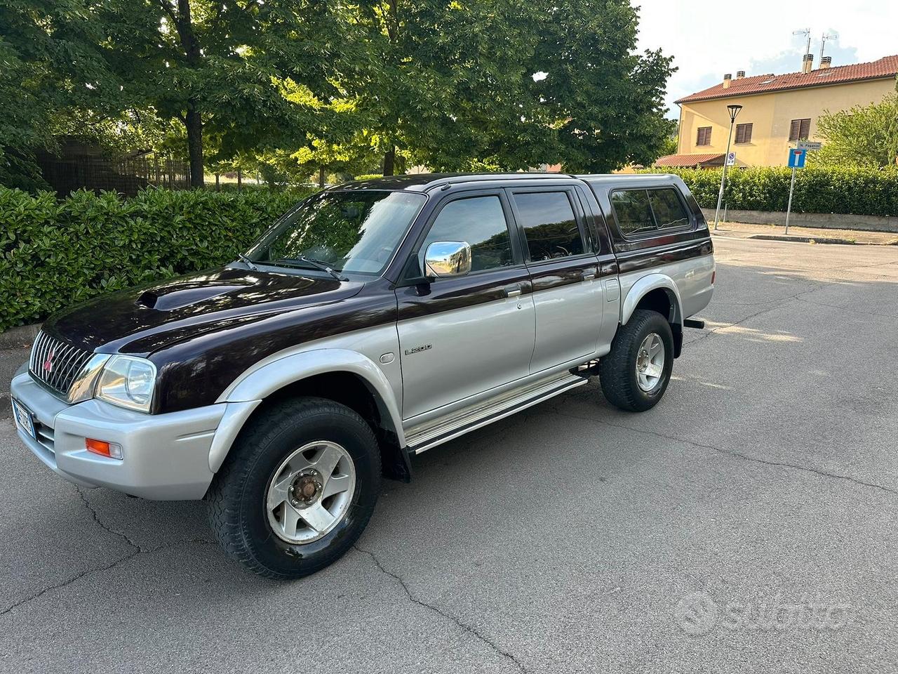 Mitsubishi L200 115 cv con gancio traino