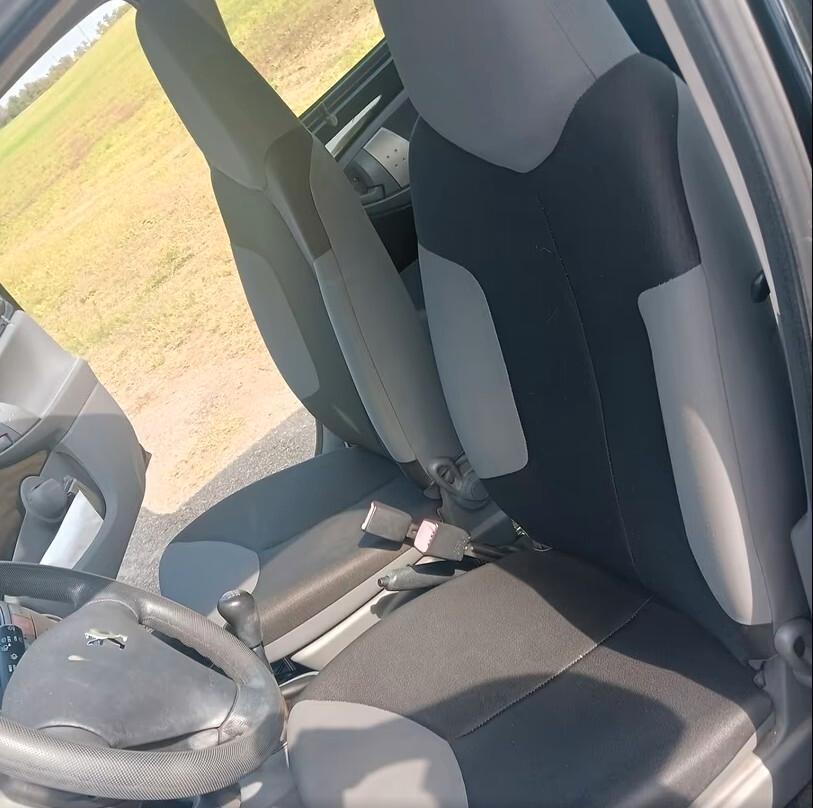 Peugeot 107 1.0 68CV 5p. Plaisir