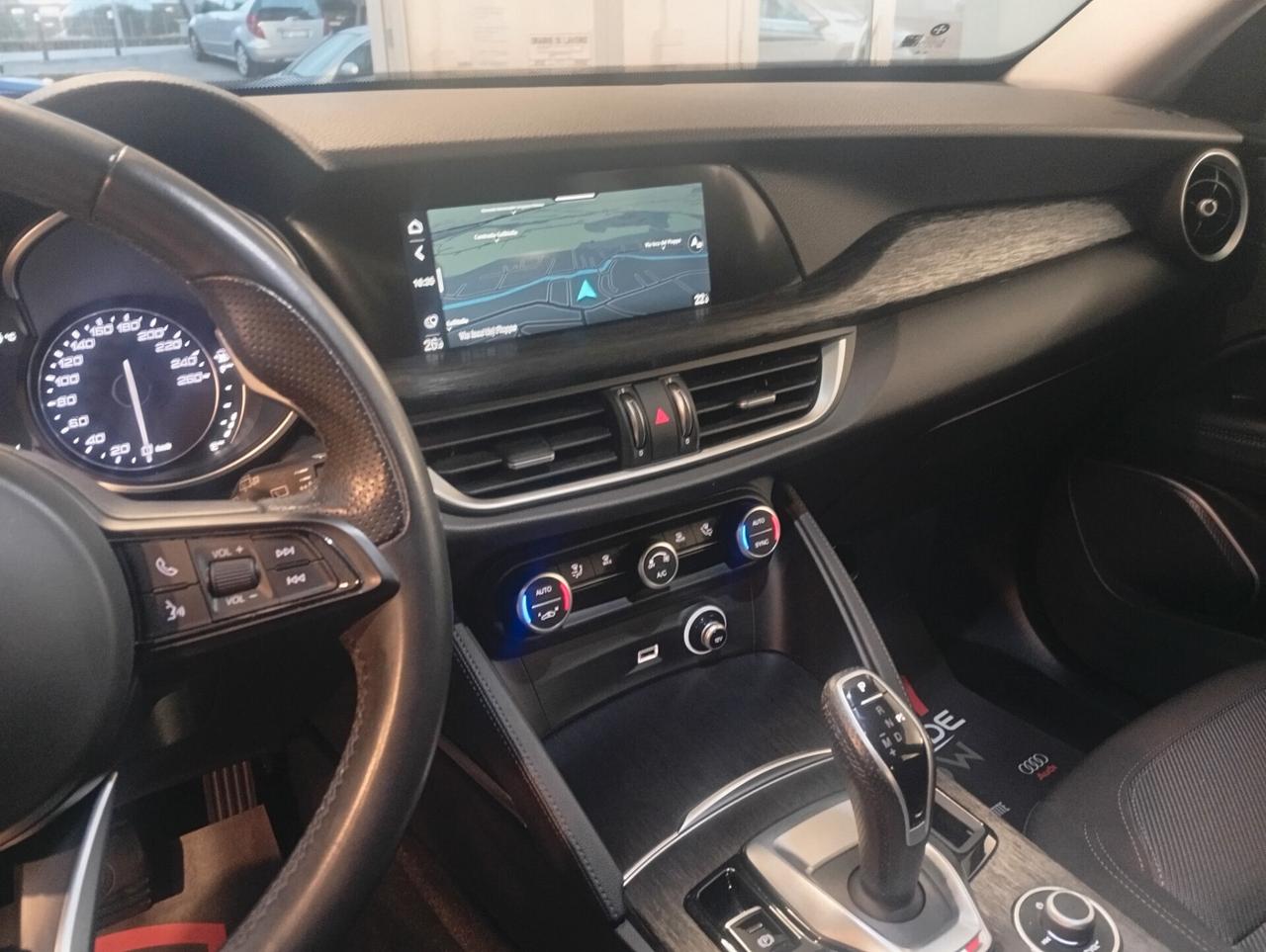 Alfa Romeo Stelvio 2.2 Turbodiesel 190 CV AT8 Q4 Executive