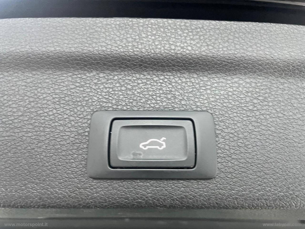 AUDI Q3 SPORTBACK 35 TDI S tronic Business PluS SPORTBACK