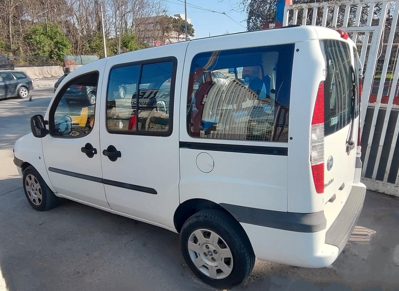 Fiat Doblo 1.6 BENZINA AUTOVETTURA