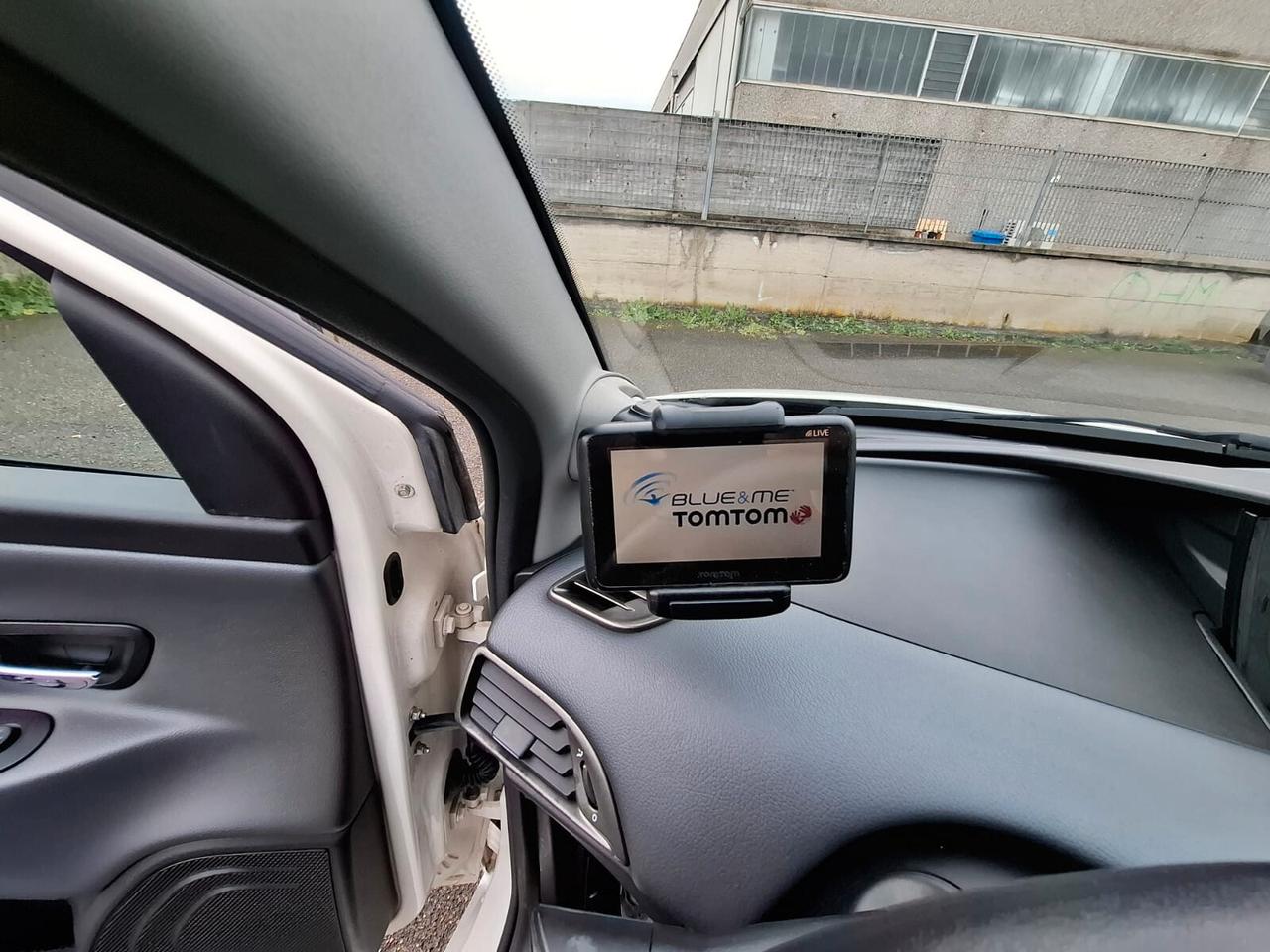 Lancia Ypsilon 1.2 del 2012 SOLO 133.000 KM