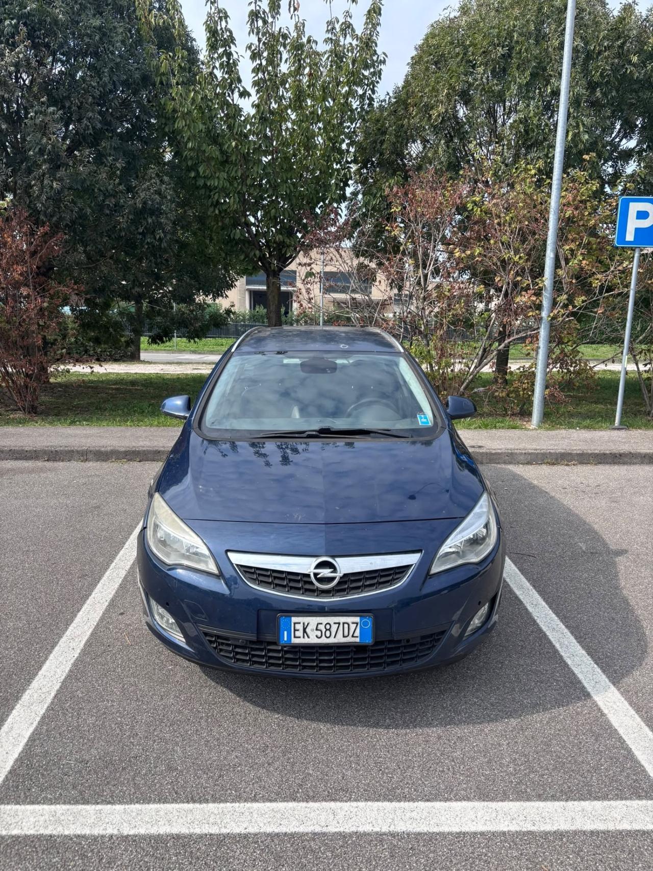 Opel Astra 1.7 CDTI 125CV 5 porte Cosmo