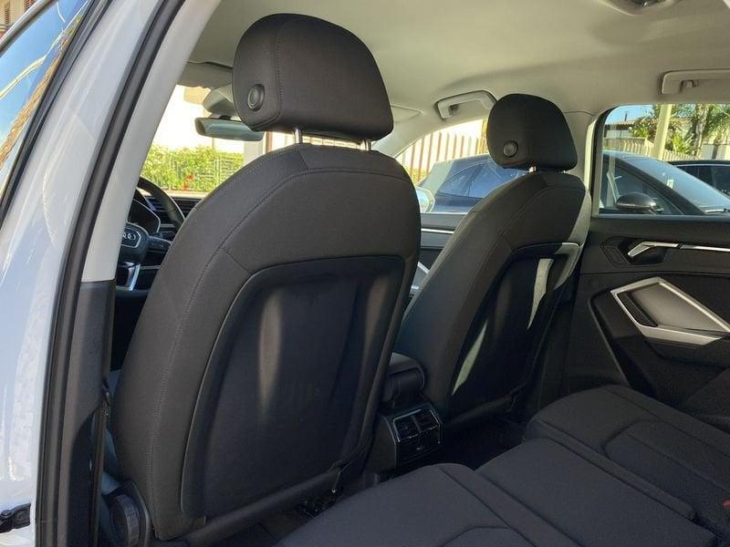 Audi Q3 SPB Business 2.0 TDI 150CV S-Tronic 35