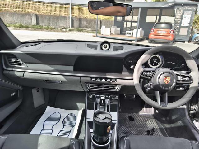PORSCHE 911 Carrera 4 GTS StraFull!!!