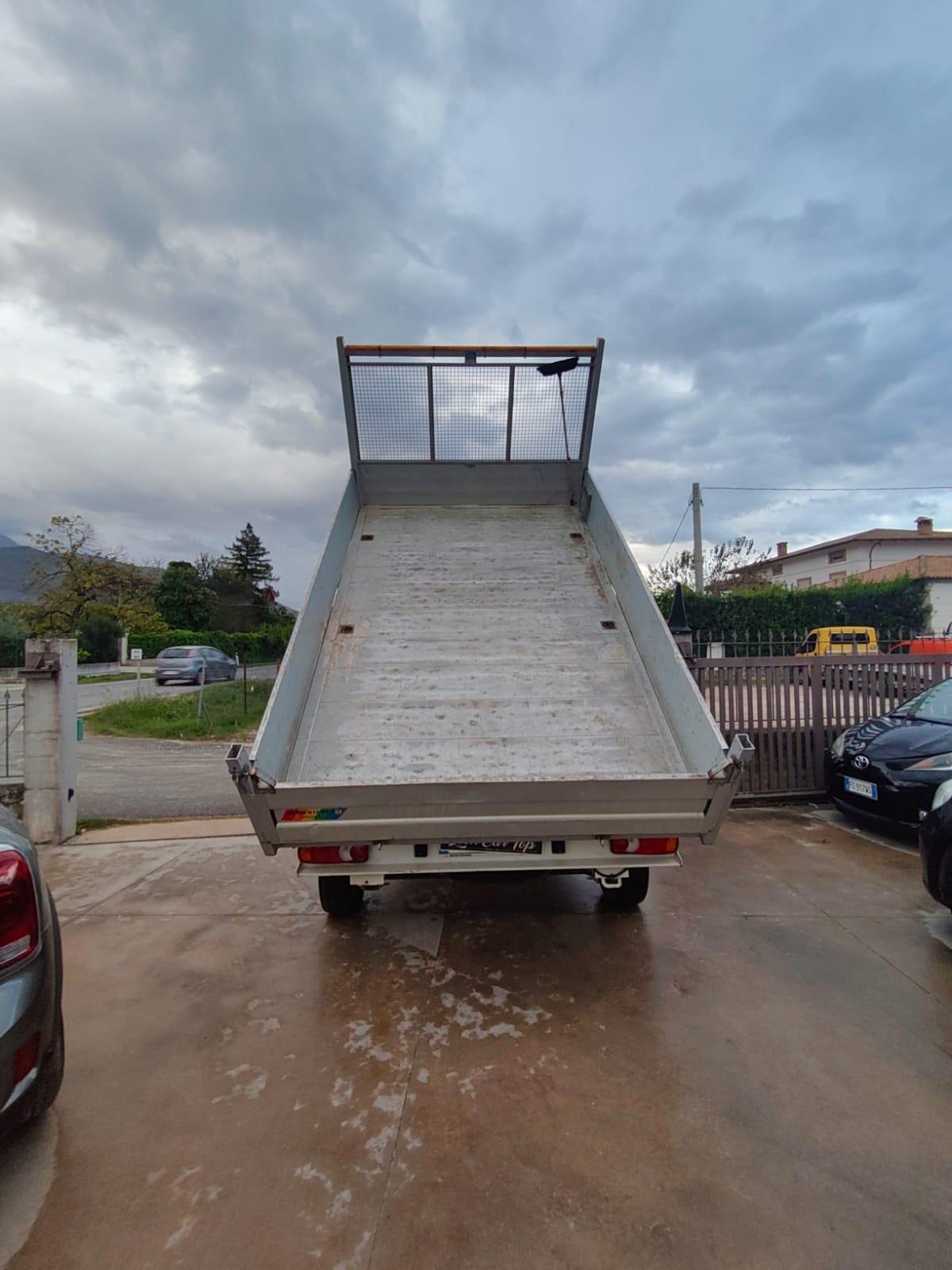 Peugeot Boxer 335 2.0 BlueHDi 130CV PM Cassonato Ribaltabile Tril.