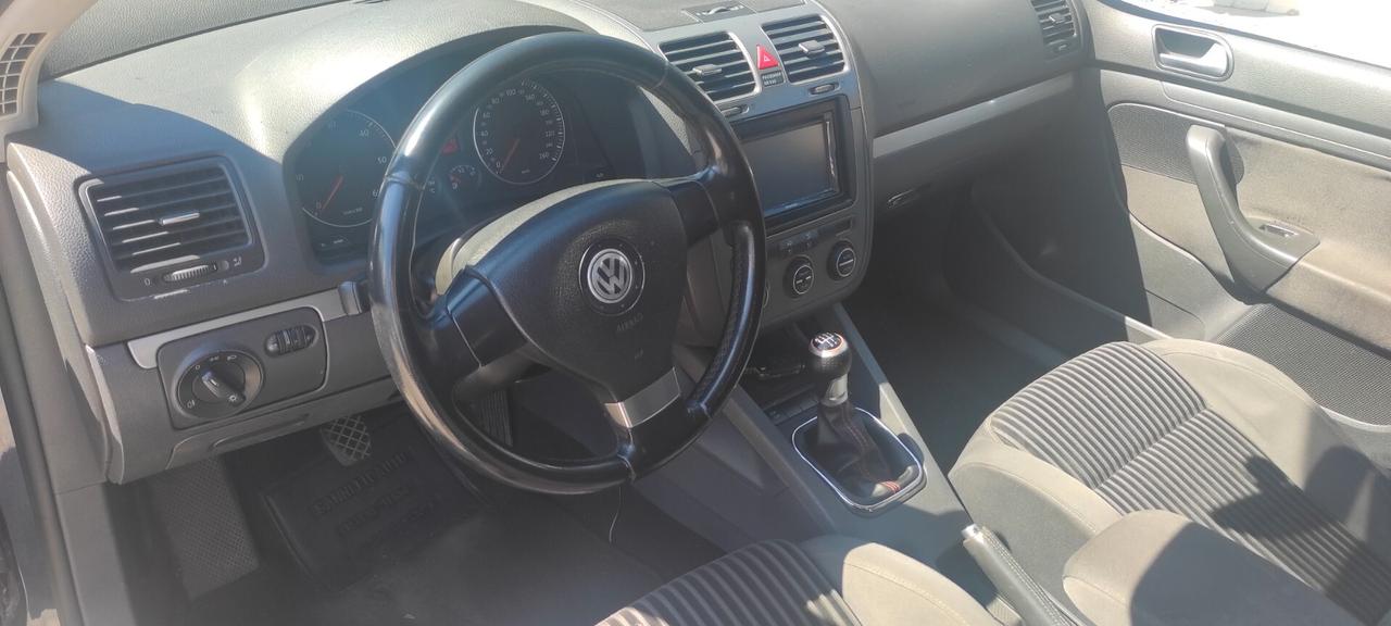 Volkswagen Golf 1.9 TDI DPF 5p. 5m. Comfortline