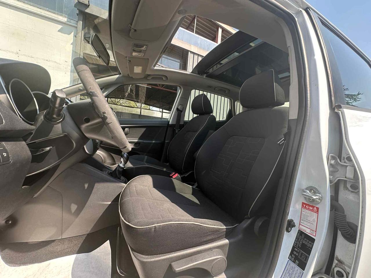 Kia Venga 1.4 CRDi 90CV Cool