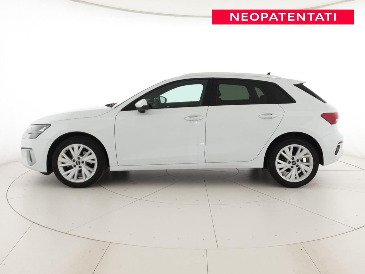 Sportback 30TDI 116CV Business Advanced