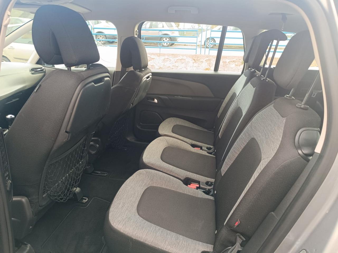 Alfa Romeo Spider 2.4 JTDm Exclusive