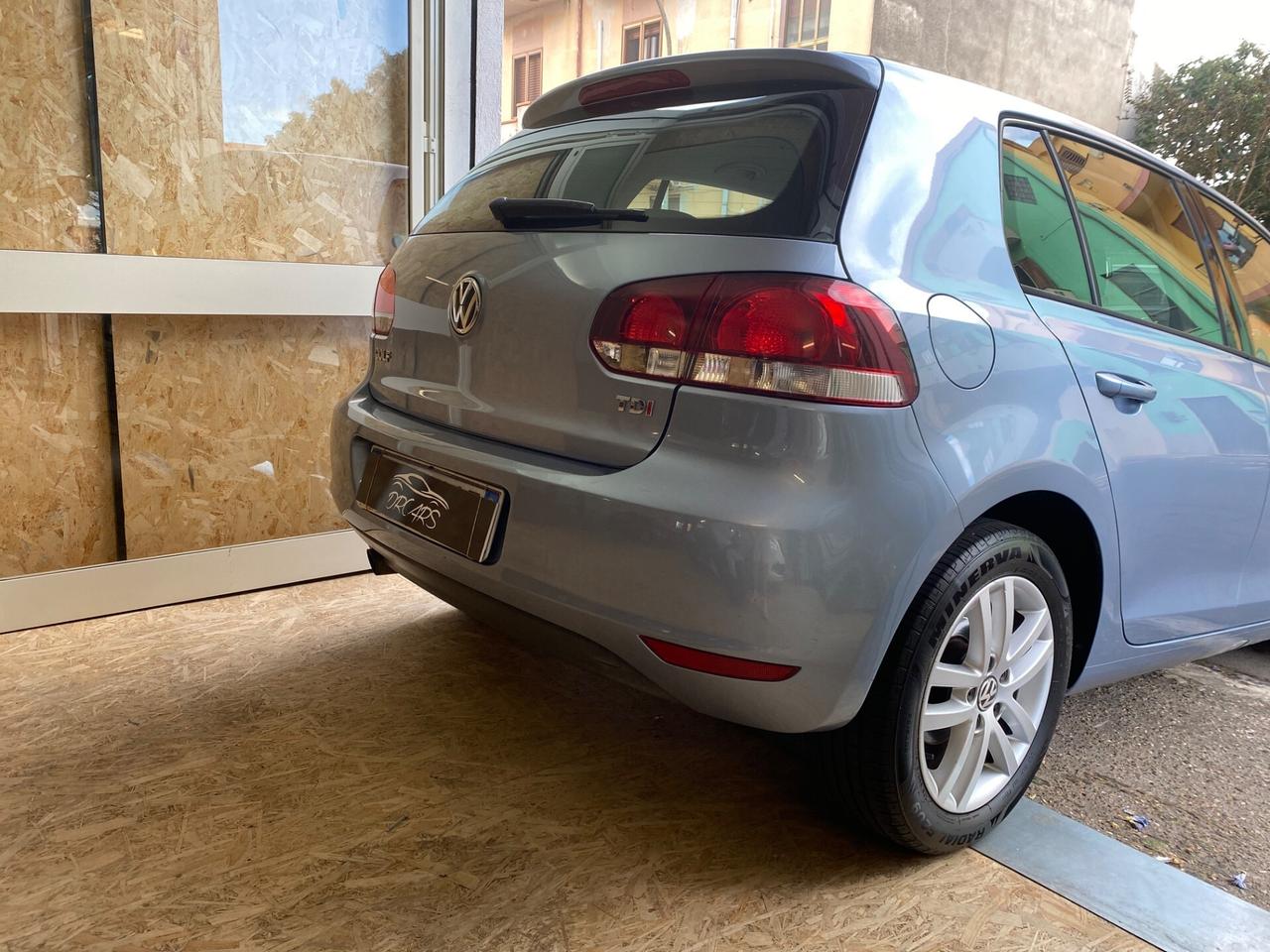 Volkswagen Golf 1.6 TDI DPF 5p. Highline