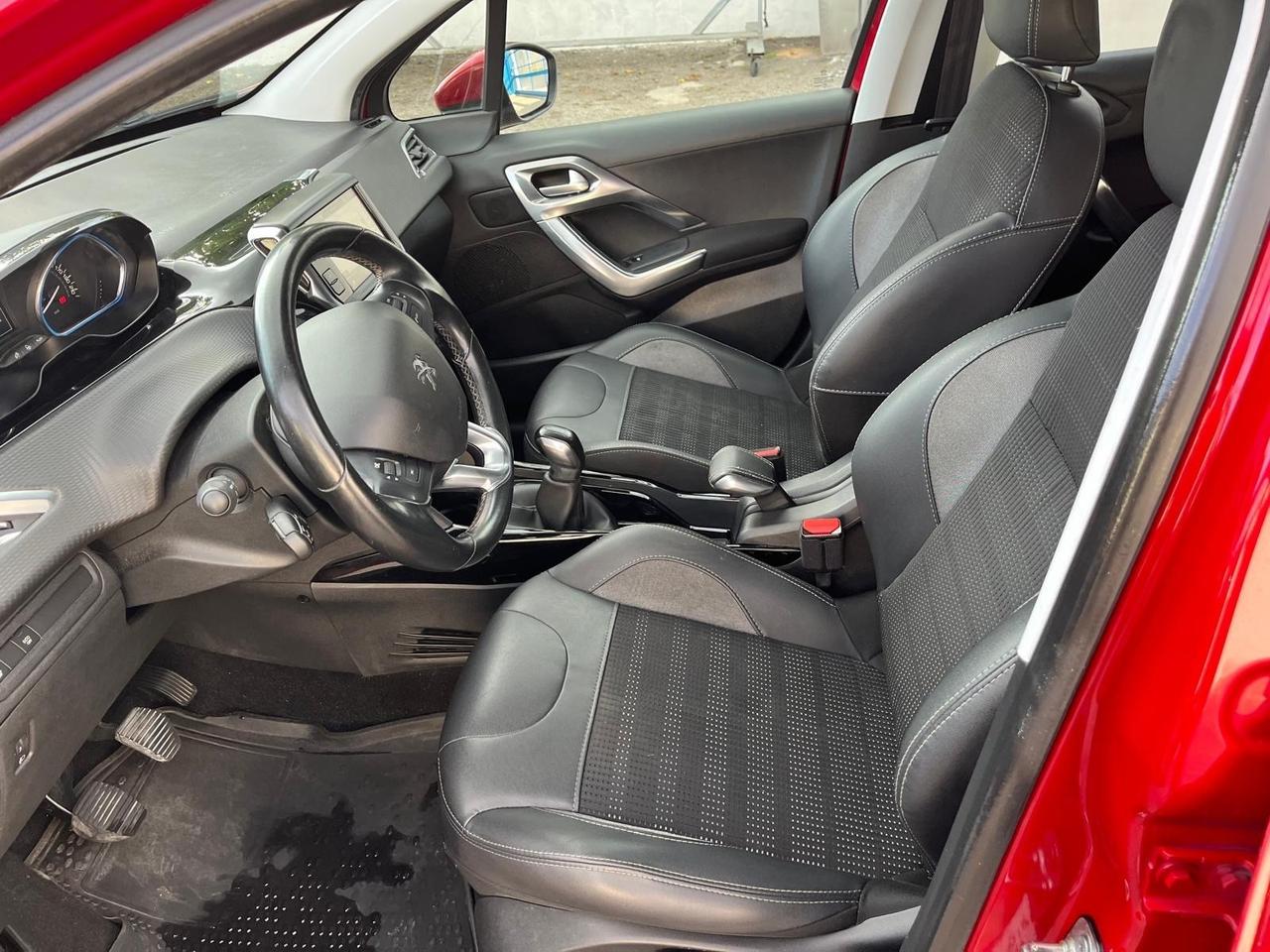 Peugeot 2008-1.5 blue hdi-allure-km 78000-2019