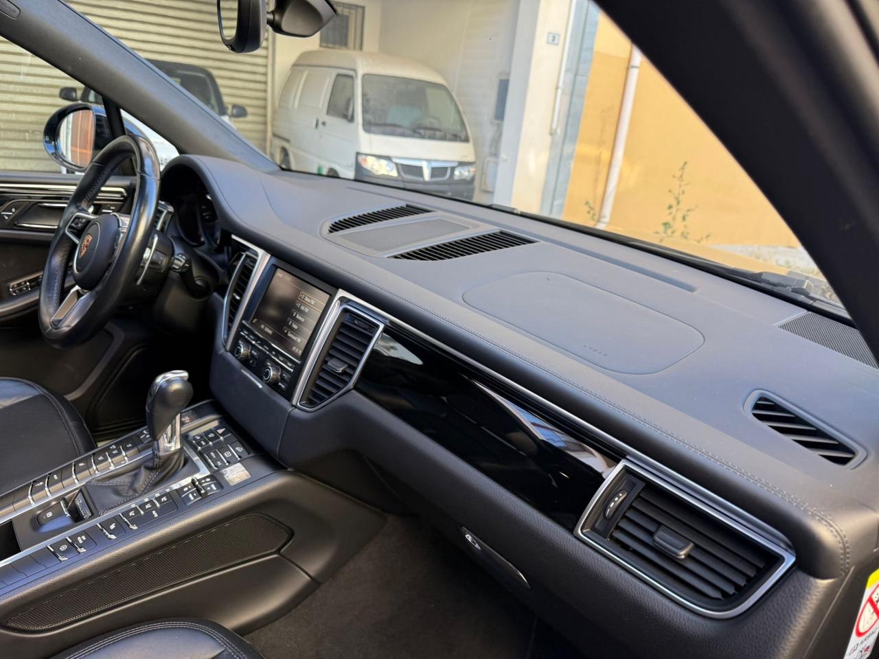 Porsche Macan 3.0 S Diesel gancio traino