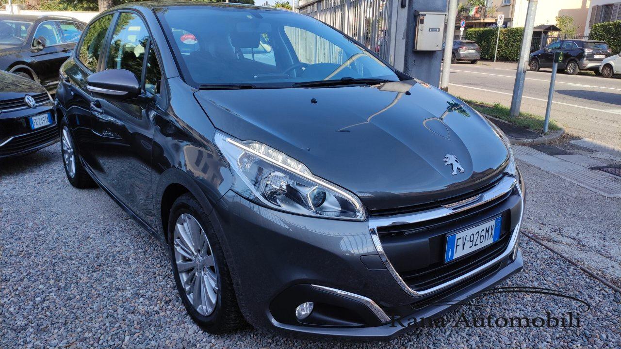 Peugeot 208 5p. 1.2 Active