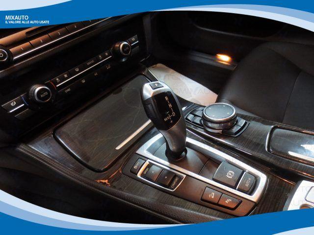 BMW 520 D Touring xDrive Luxury AUT EU6
