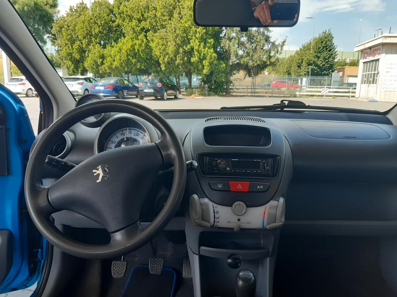 Peugeot 107 1.0 68CV 5p. Desir