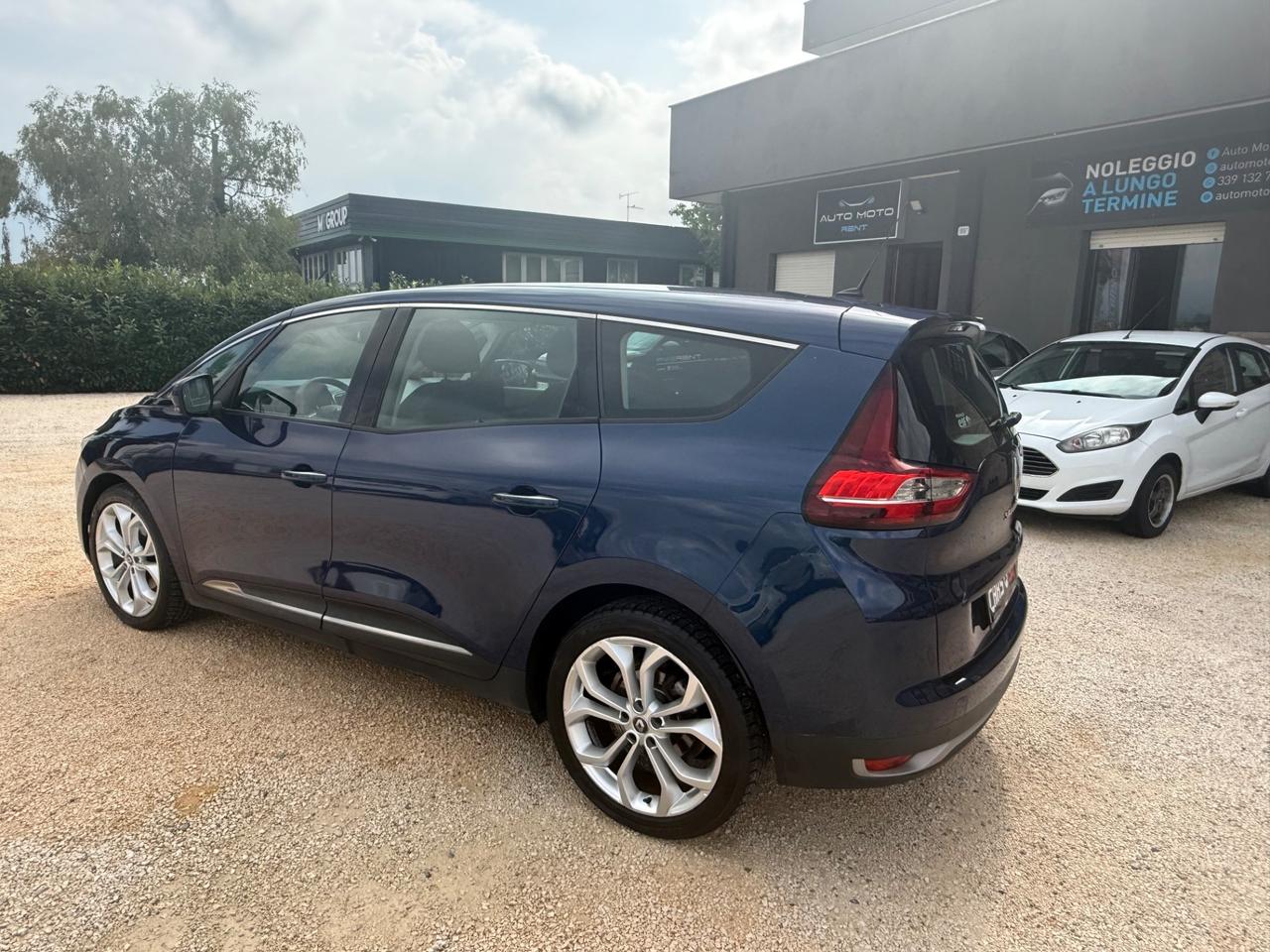 Renault Grand Scenic Blue dCi 120 CV Initiale Paris