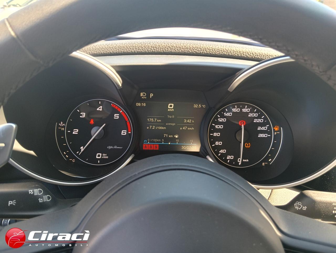 Alfa Romeo Giulia 2.2 Td 160 CV AT8 Business