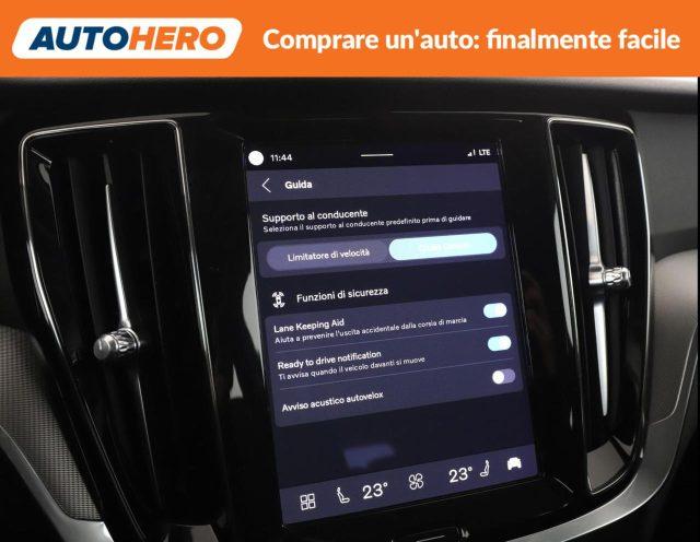 VOLVO V60 B4 (d) automatico Essential