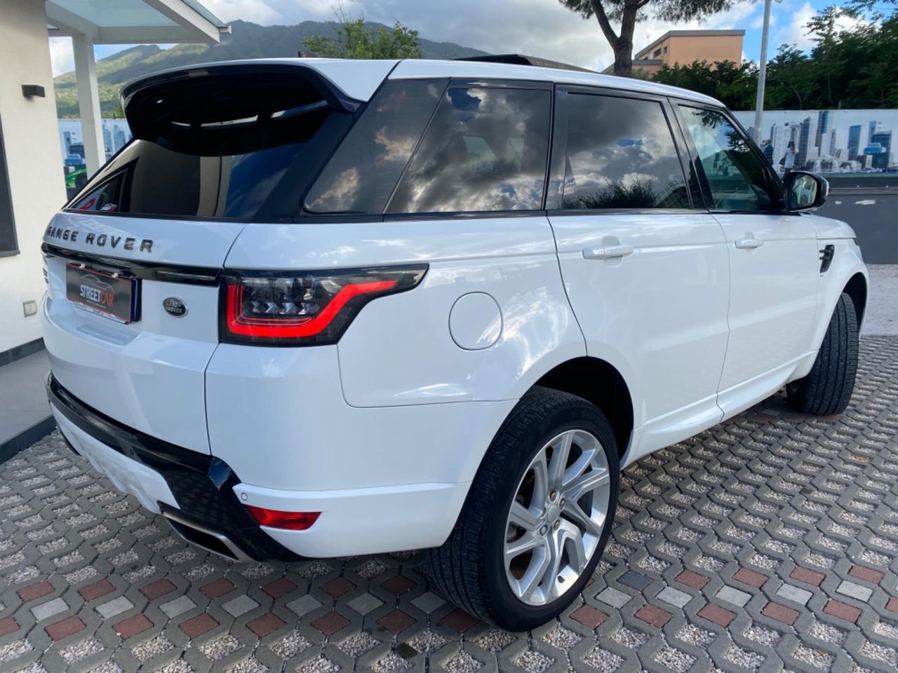 Land Rover Range Rover Sport Range Rover Sport 3.0 SDV6 HSE Dynamic