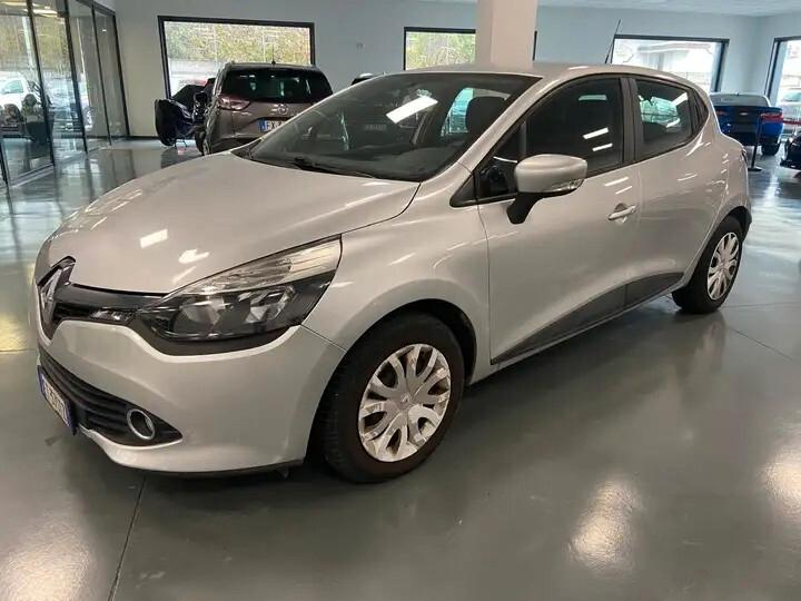 Renault Clio 1.5 dCi 8V 75CV 5 porte Live OK NEOPATENTATI