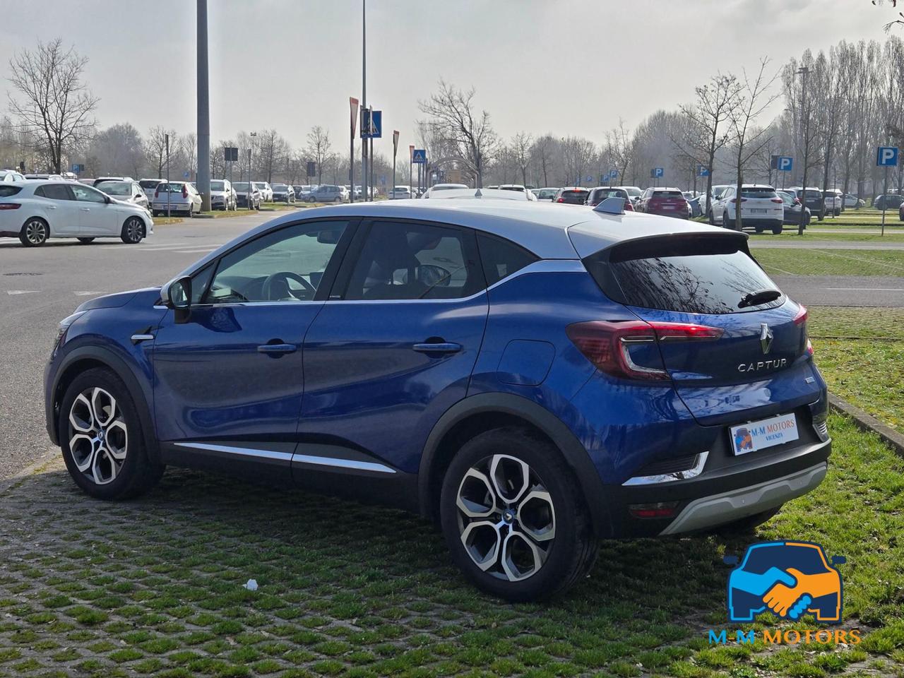 Renault Captur 1.6 E-Tech phev Intens 160cv auto