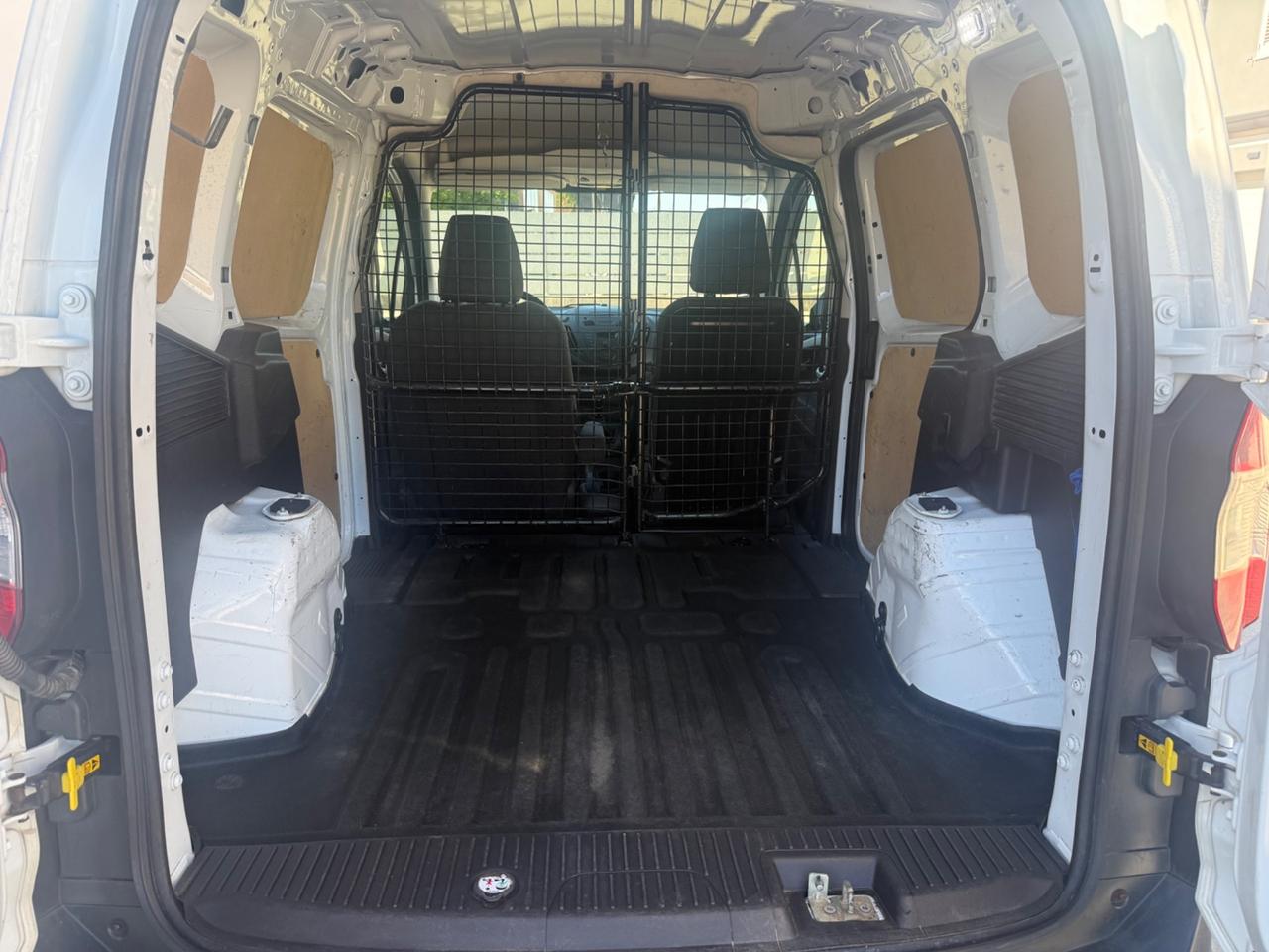 Ford Transit Courier 1.5 TDCi 75cv Van