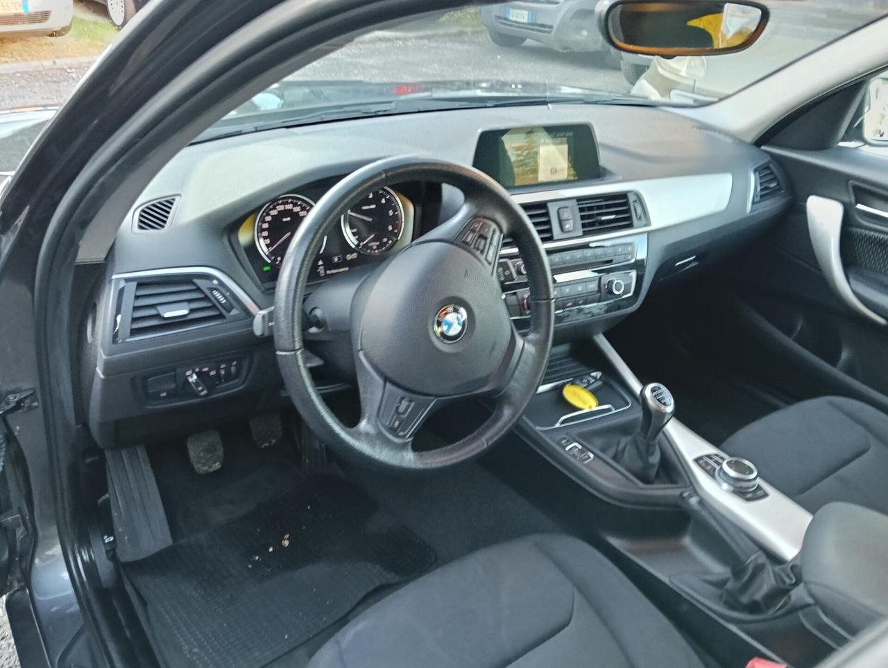 Bmw 116 116d 5p. Sport