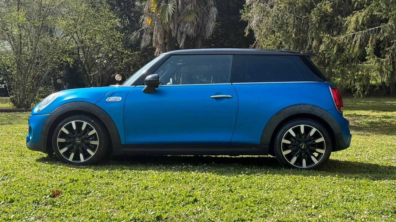 Mini 2.0 Cooper SD aut. 3P 2018 PERFETTA leggi testo