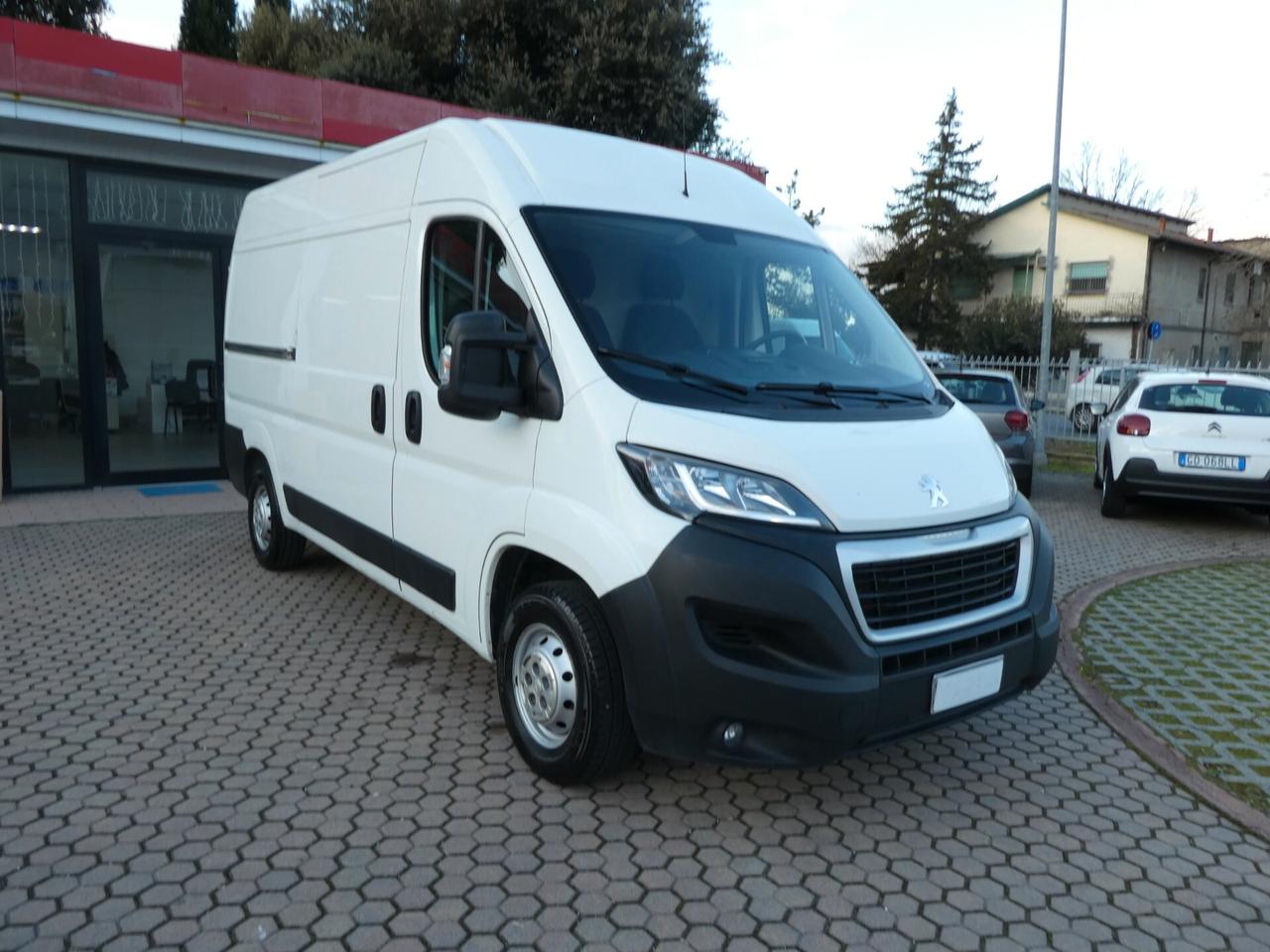 Peugeot Boxer 330 2.2 BlueHDi €12500 PIU IVA