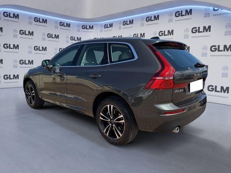 Volvo XC60 B4 (d) AWD Geartronic Momentum Pro