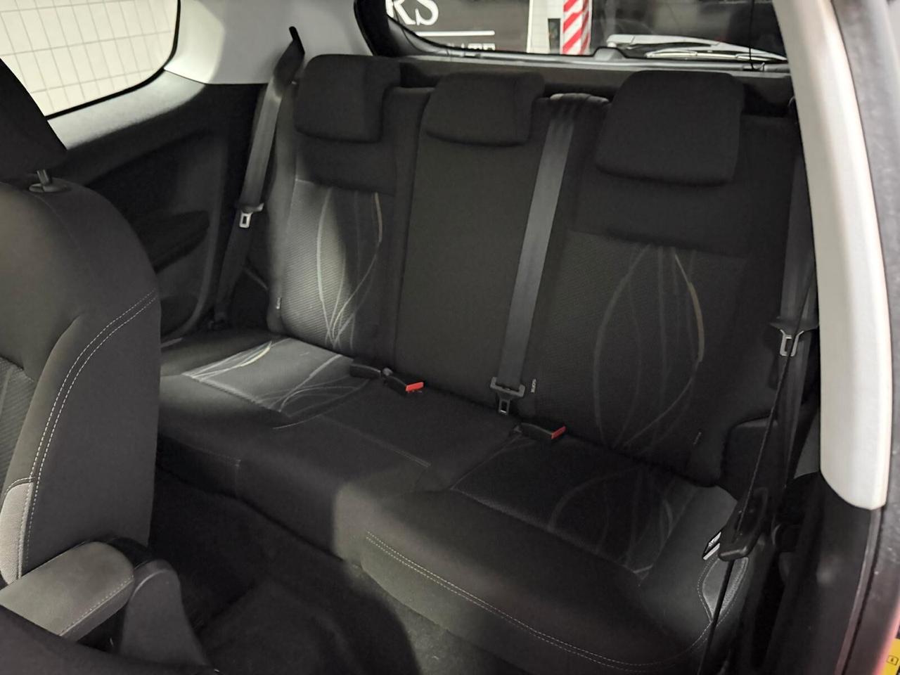 Peugeot 208 PureTech 68 3 porte Access