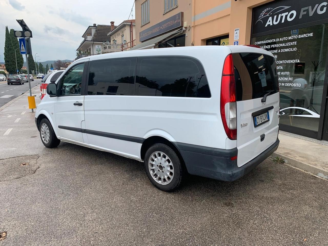 Mercedes Vito 111 CDI 2.2 long 9 POSTI