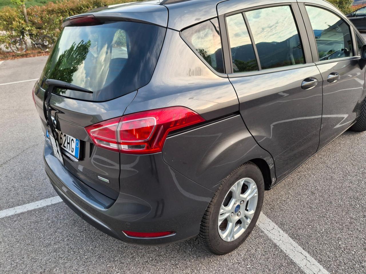 Ford bmax anno 2016 titanium neo patentati
