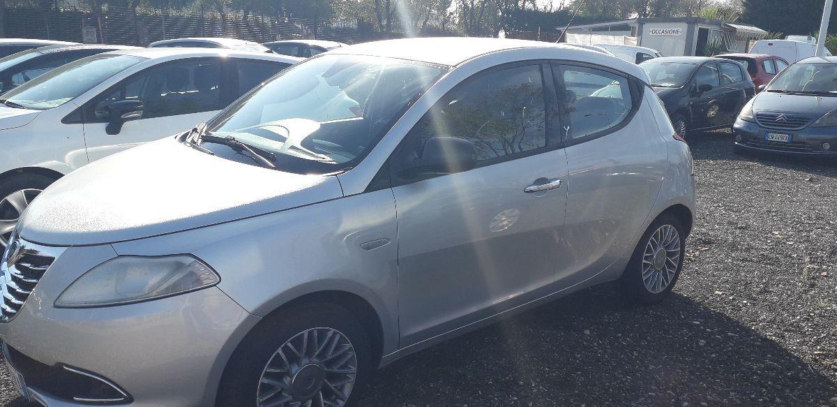 LANCIA - Ypsilon - 1.2 69 CV 5 porte S&S Silver