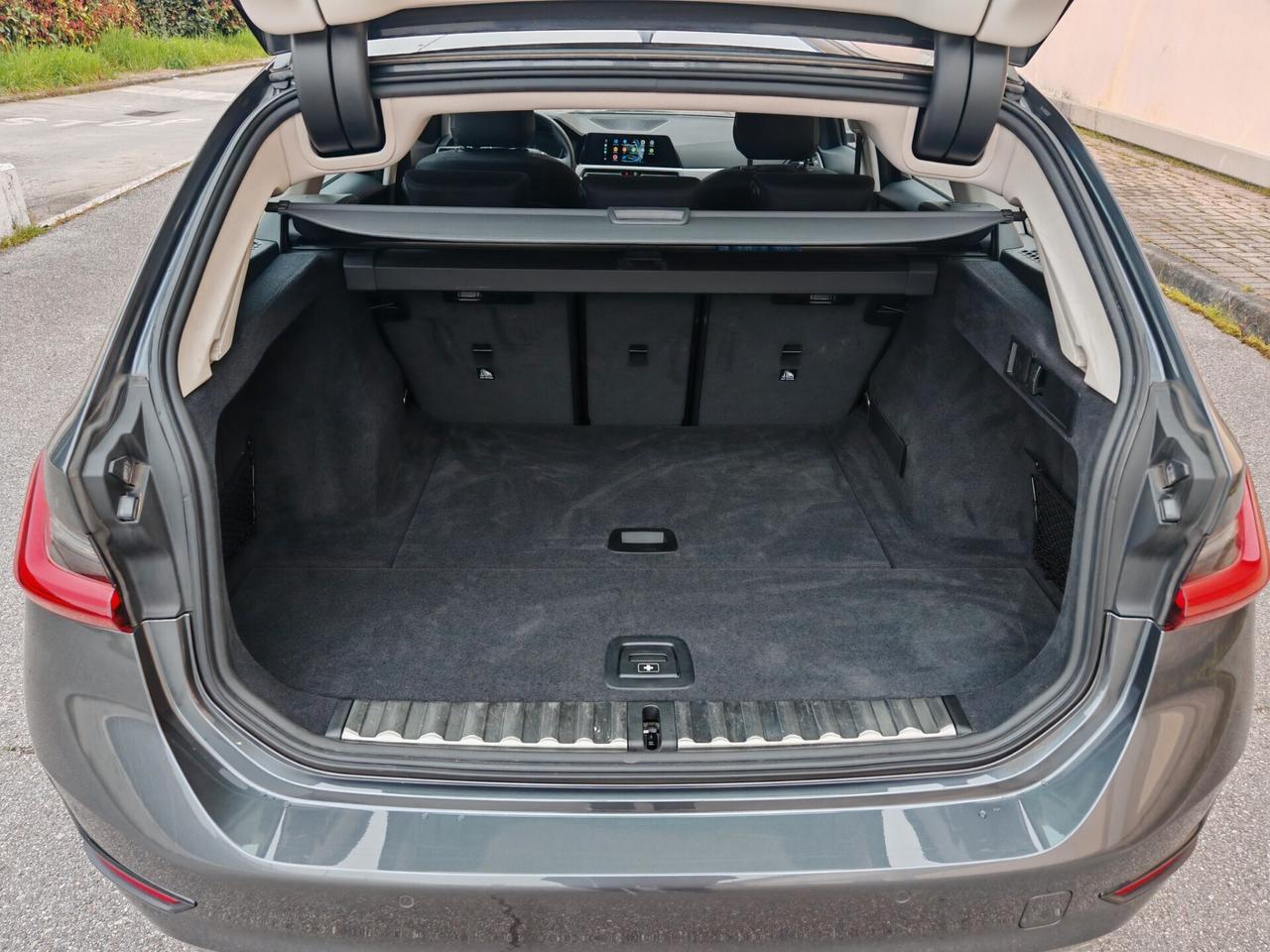 Bmw 320 BMW 320 DXDRIVE UNICO PROPRIETARIO KM VERI GARANZIA