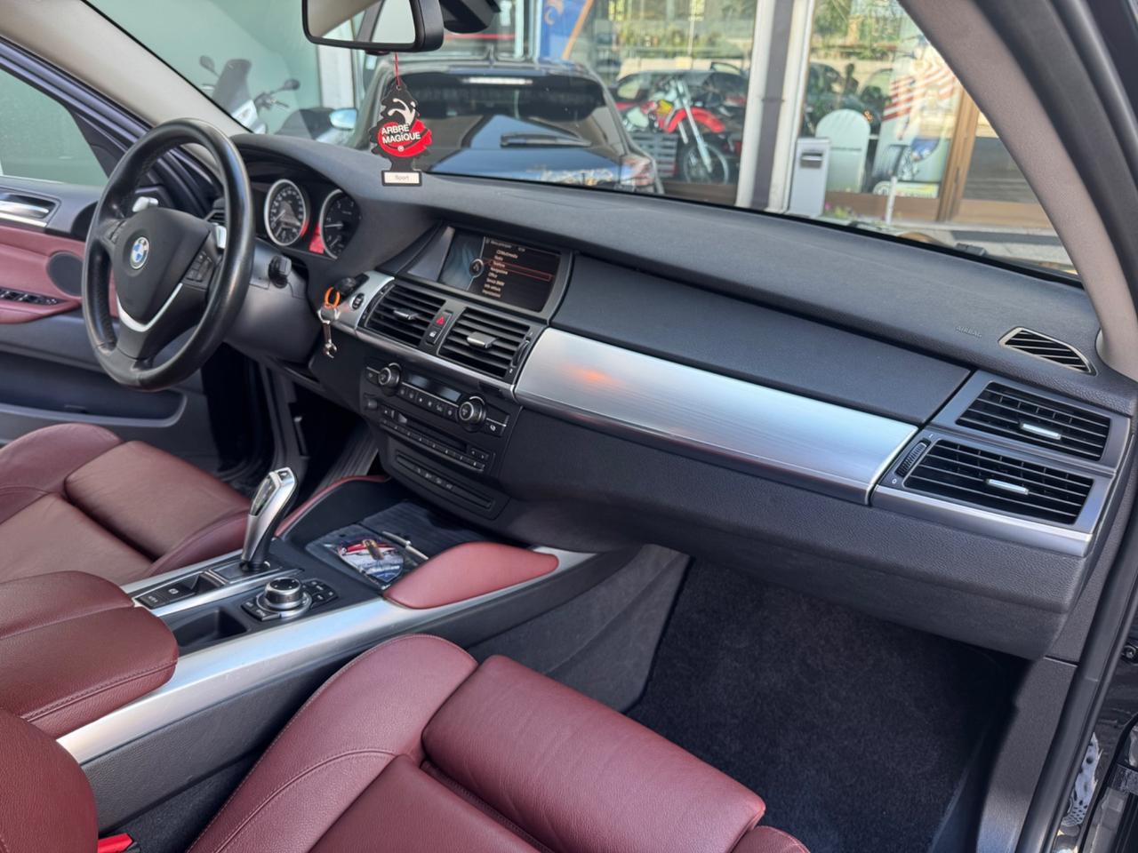 Bmw X6 xDrive40d 2010 da vetrina