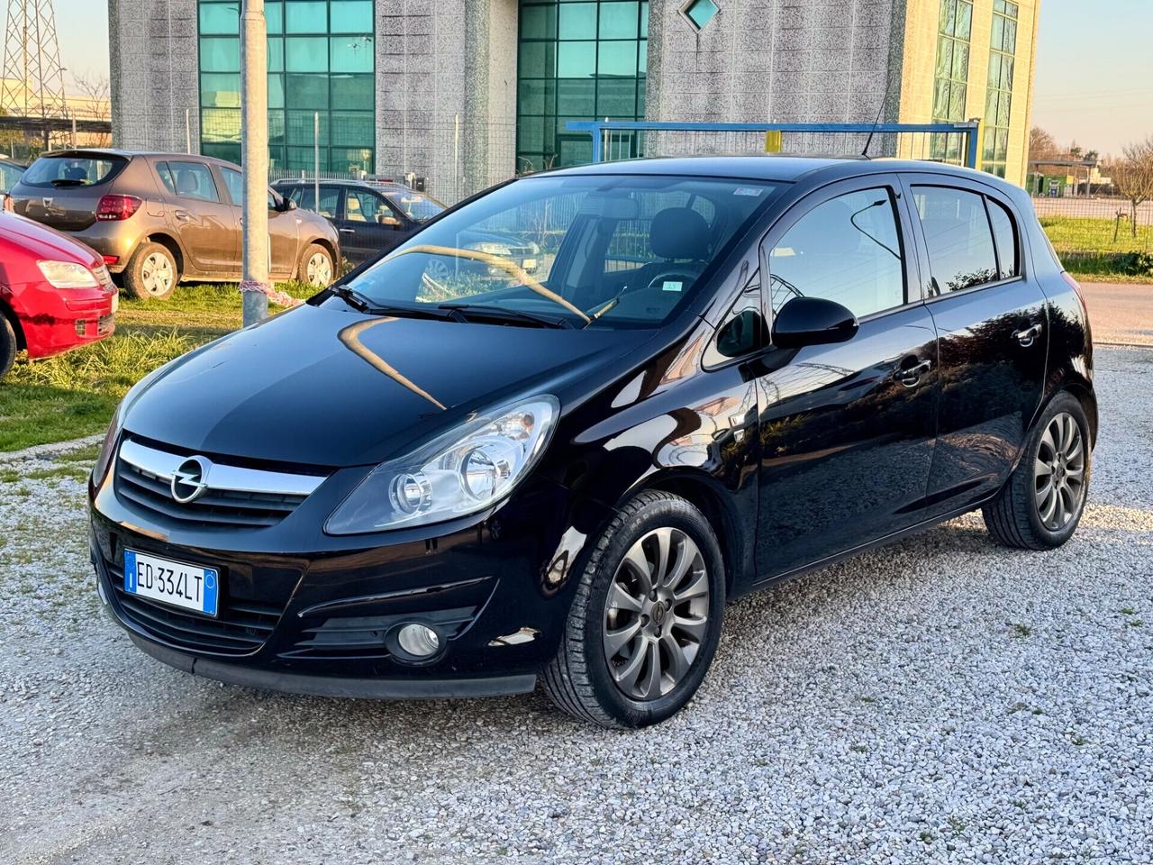 Opel Corsa 1.2 gpl 2010 ok neop